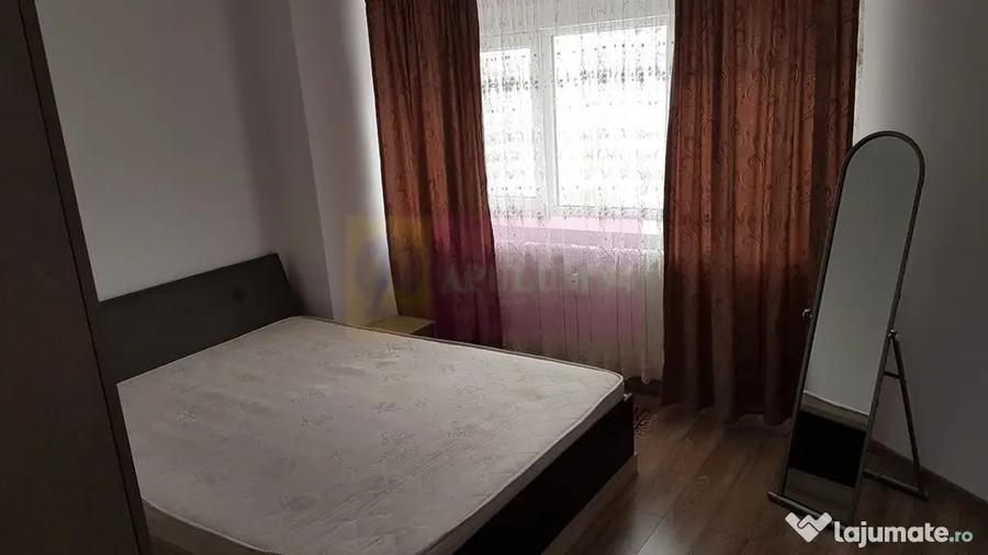 Apartament cu 2 camere decomandat în Decebal