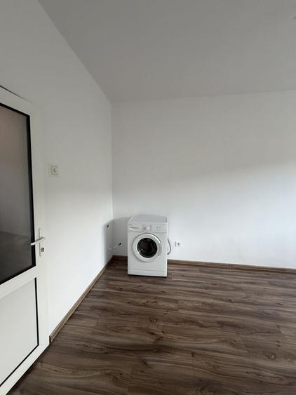 Garsonieră nedecomandată în Troianu