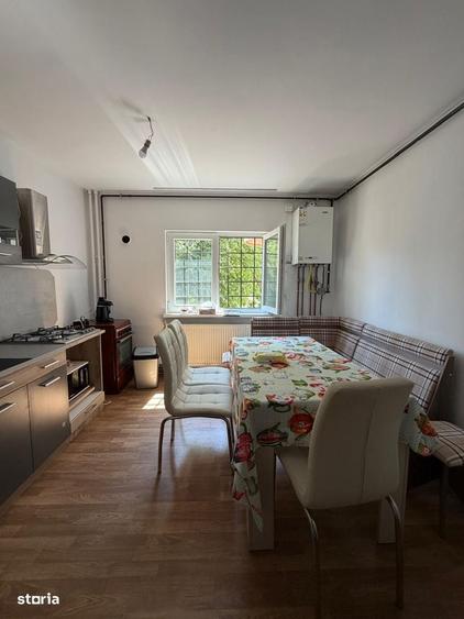 Apartament cu 2 camere decomandat în Florești