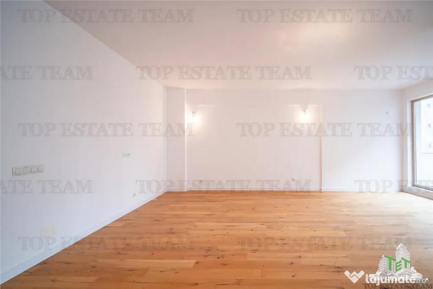 Apartament cu 4 camere decomandat în Iancului