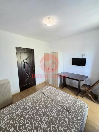 Apartament cu 4 camere decomandat în Tomis III