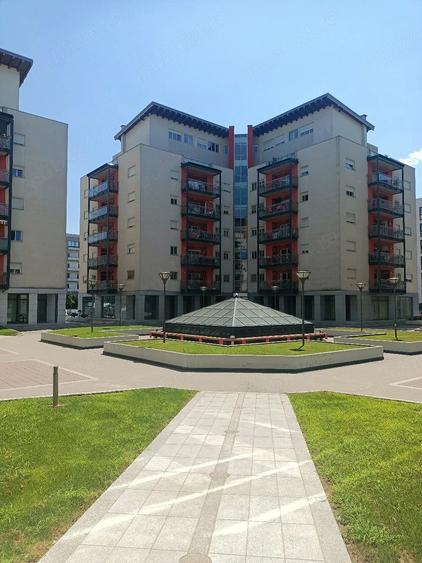 Garsonieră decomandată în Aradului