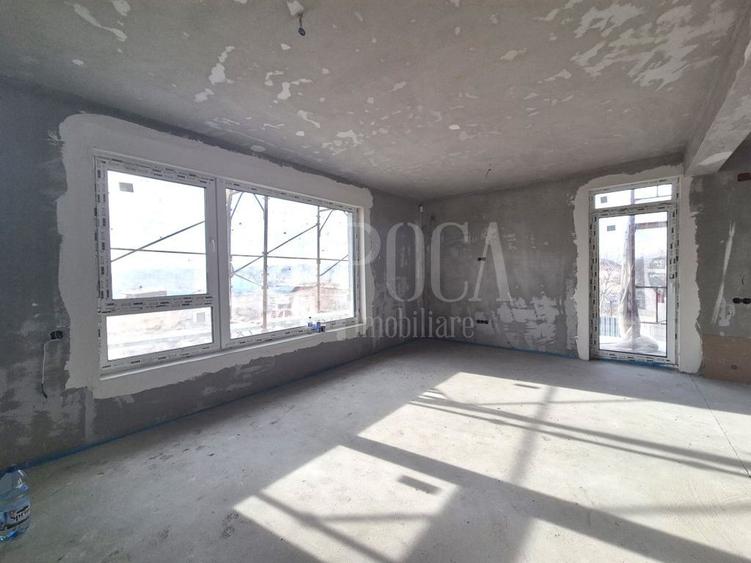 Duplex cu 4 camere cu Canalizare în Dâmbul Rotund