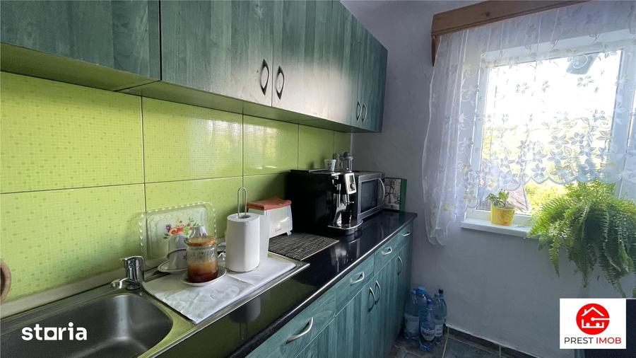 Casă cu 4 camere decomandat cu Teren 2500 Mp în Gheorghe Doja