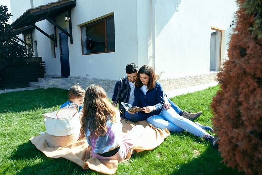 Casă cu 4 camere în Unirii