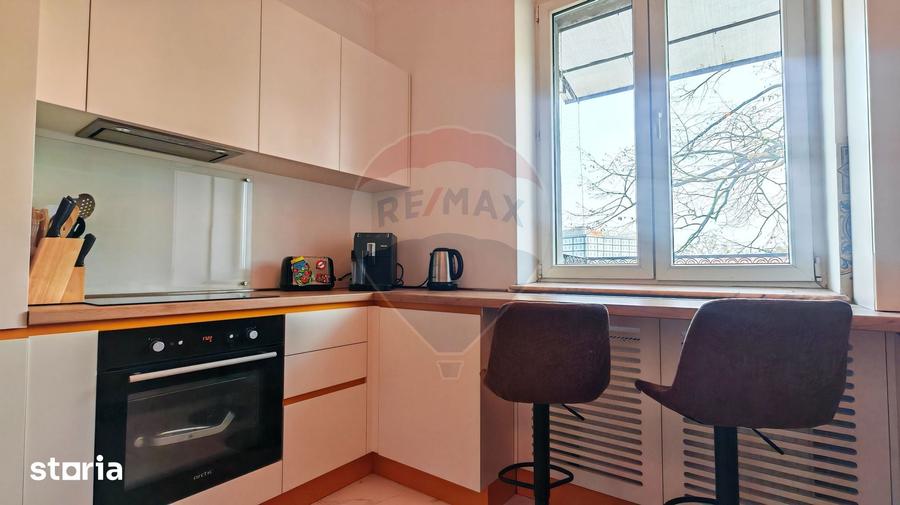 Apartament cu 3 camere în Bucureștii Noi