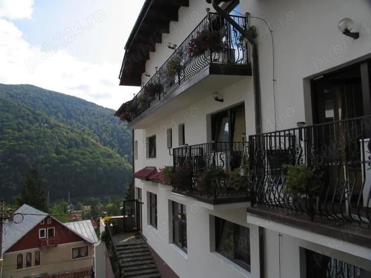 Spațiu comercial, de 917 mp, în Ultracentral