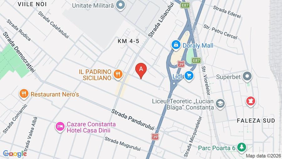 Apartament cu 3 camere semidecomandat în Km 4-5