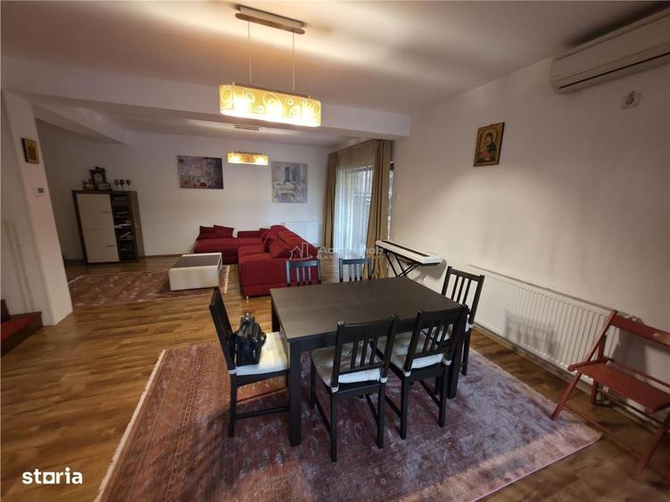 Casă cu 4 camere în Adunații-Copăceni