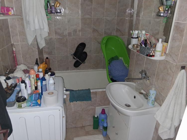 Apartament cu 2 camere decomandat în Gară