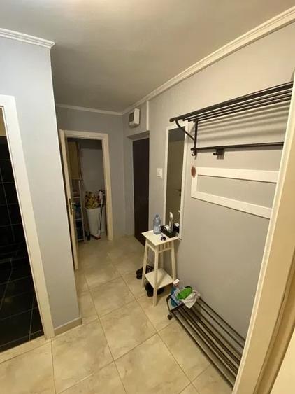Garsonieră decomandată în Colentina