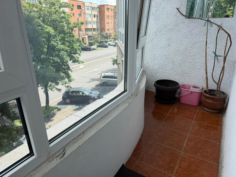 Apartament cu 2 camere decomandat în Centrul Civic