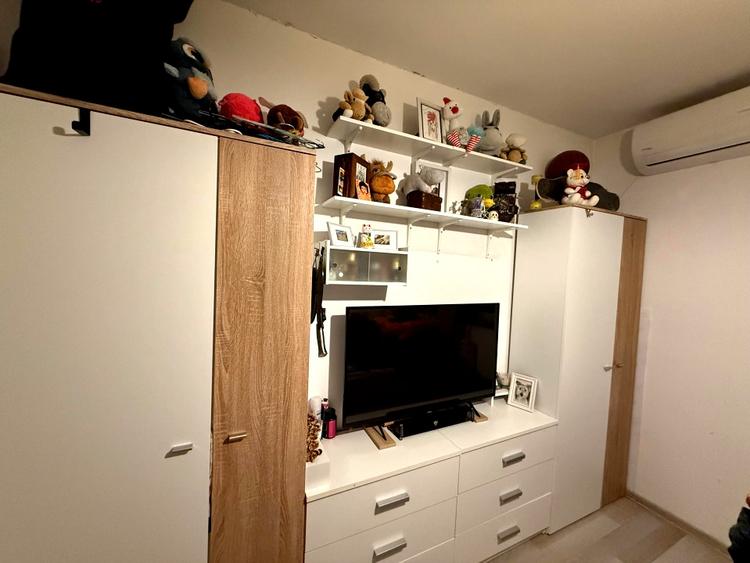 Apartament cu 2 camere semidecomandat, mobilat în Iris
