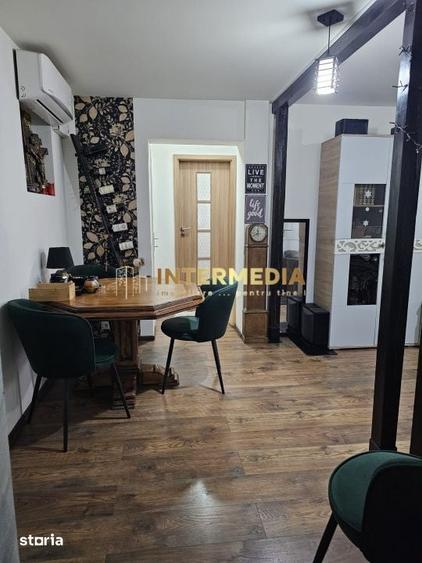 Apartament cu 3 camere decomandat în Cetate