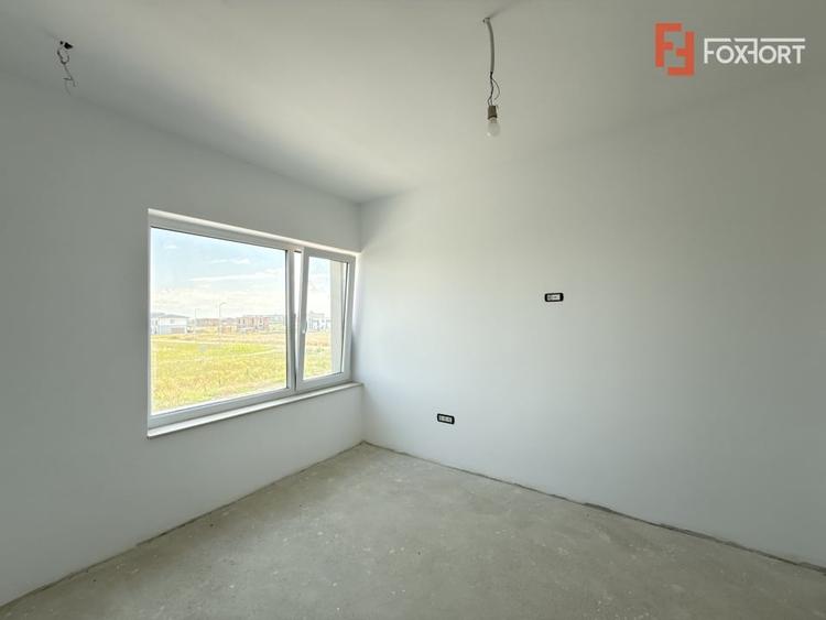 COMISION 0% Apartament cu 3 camere si terasa de 25 mp, etaj 1 - Torontalului - 13