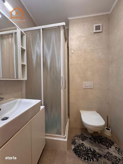 Apartament cu 3 camere decomandat, mobilat în Tractorul