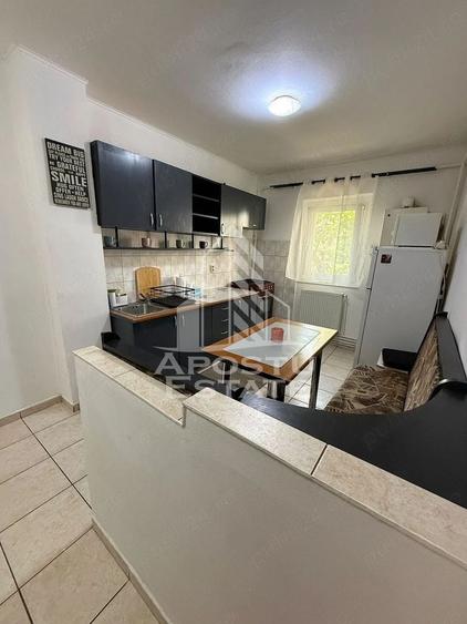 Apartament cu 2 camere semidecomandat în Spitalul Județean