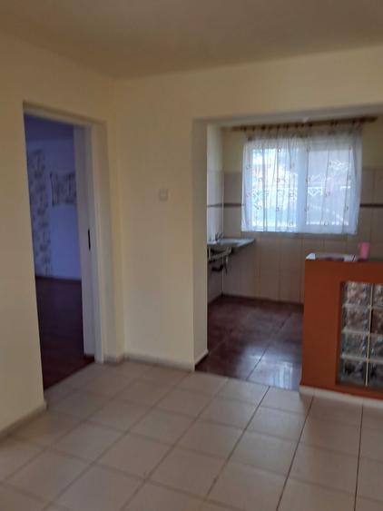 Casă cu 3 camere cu Teren 337 Mp în Central