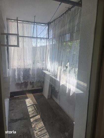 Apartament cu 2 camere decomandat în 1 Mai