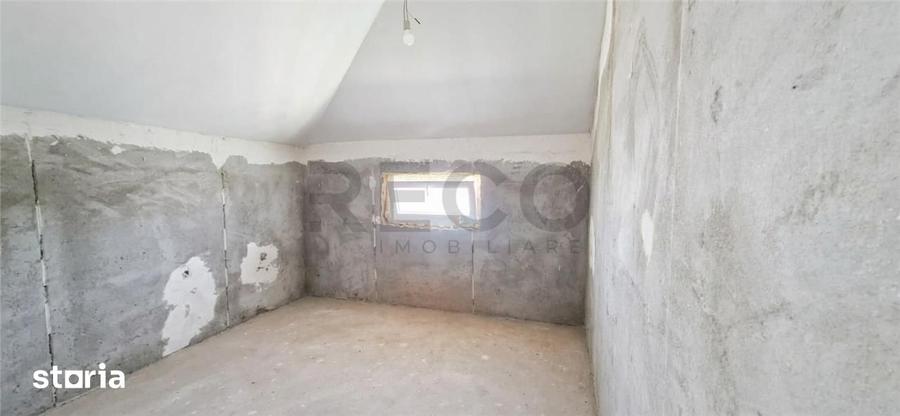 Casă cu 5 camere cu Teren 500 Mp în Nojorid