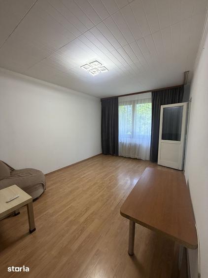 Apartament cu 2 camere decomandat în Sălăjan