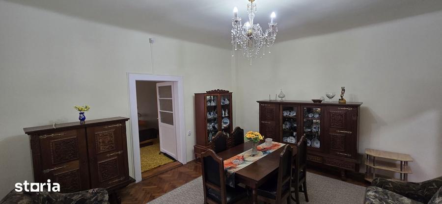 Casă cu 3 camere cu Teren 250 Mp în Turda