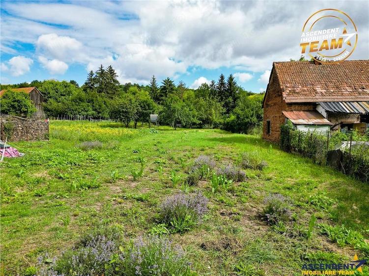 Teren de 681 mp, în Sâncraiu