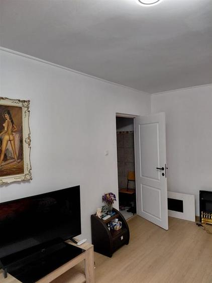 Apartament cu 2 camere decomandat, mobilat în Cug