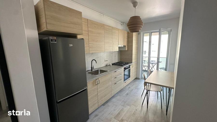 Apartament cu 3 camere, mobilat în Vest