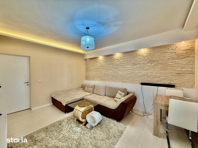 De vanzare | 2 camere decomandate | 51 mp | Balcon 8 mp | 92.000 - 18