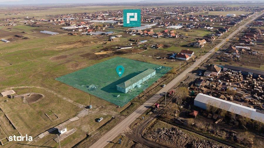 Spațiu comercial, de 455 mp, în Zărand