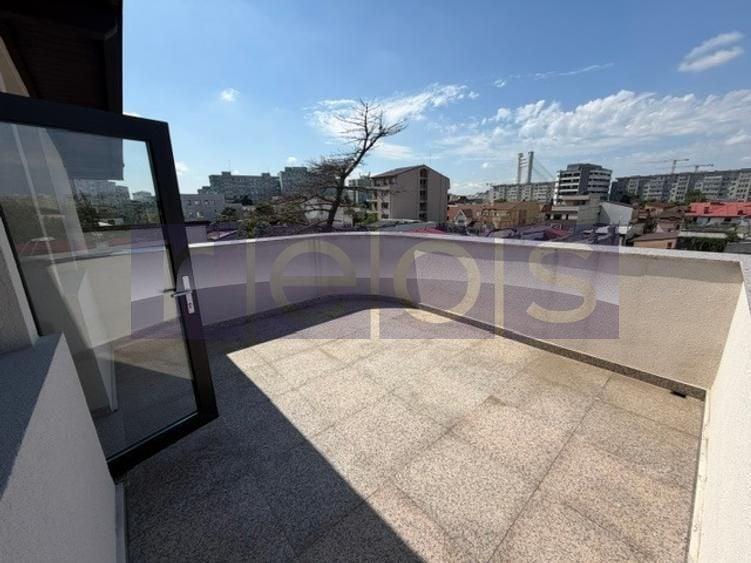 Spațiu comercial, de 250 mp, în Titulescu