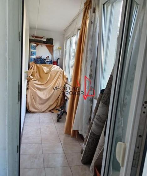 Apartament cu 2 camere semidecomandat, mobilat în Dristor