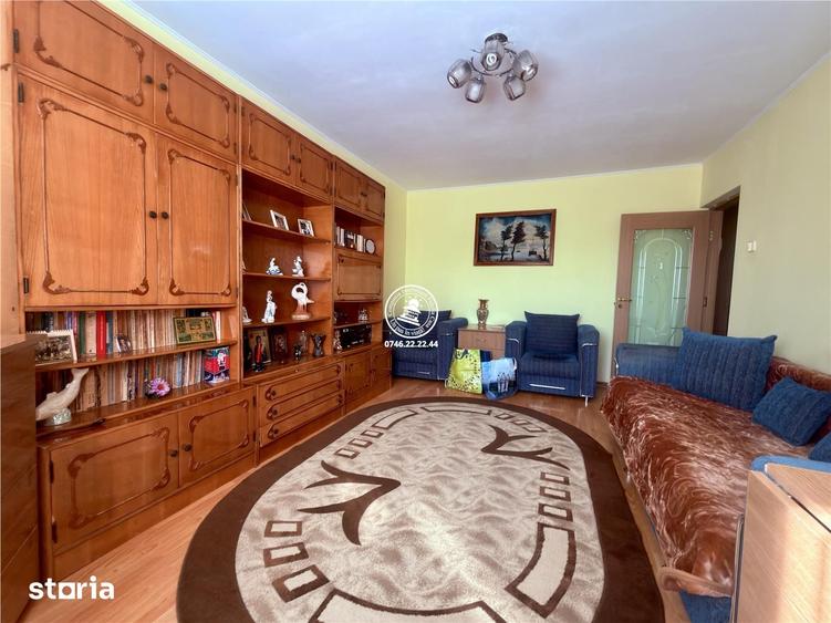 Apartament o camera Nicolina, etaj intermediar - 4
