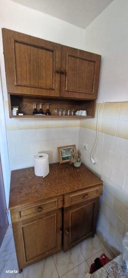 Apartament cu 2 camere decomandat în Telecabinei