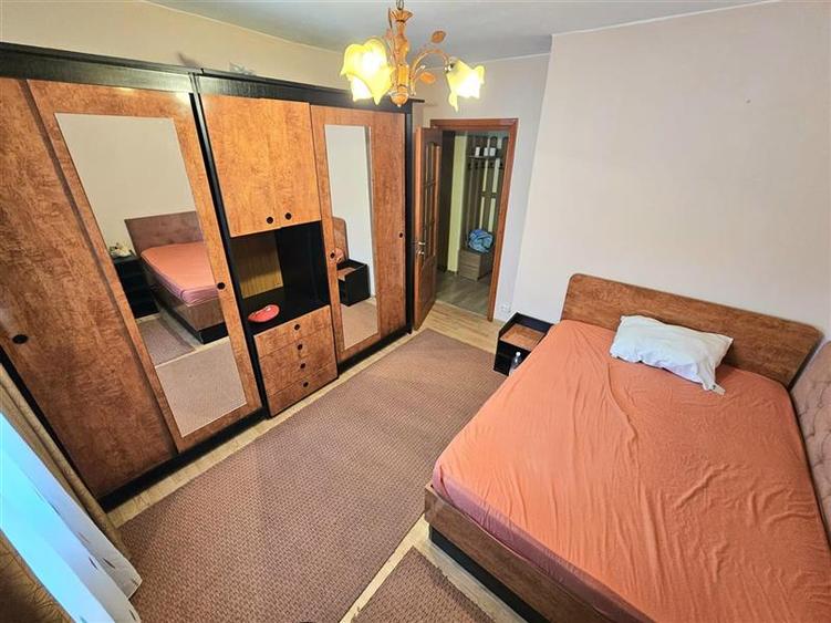 Apartament cu 2 camere decomandat în Mioriței