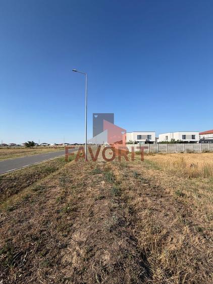 Teren Construcții intravilan de 740 mp, în Moșnița Nouă
