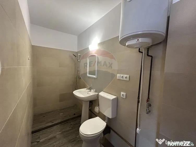 Spațiu comercial, de 45 mp, în Central