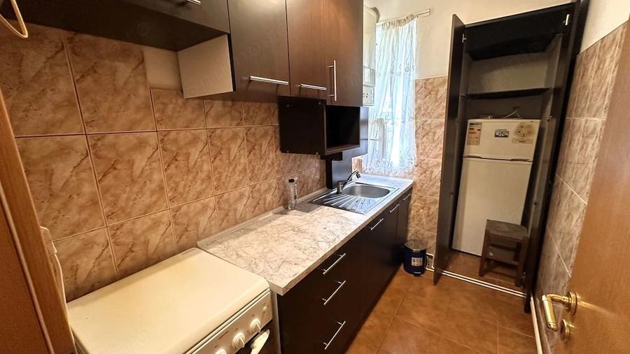 Apartament cu 2 camere nedecomandat în Central