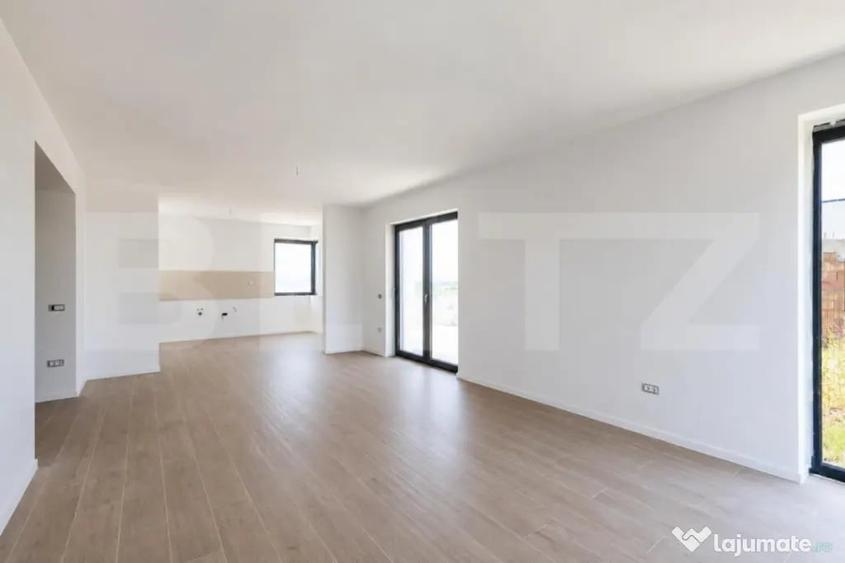 Casă cu 4 camere cu Teren 500 Mp în Sânpetru