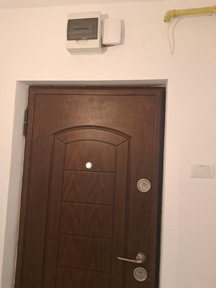 Apartament cu 2 camere decomandat în Exterior Vest