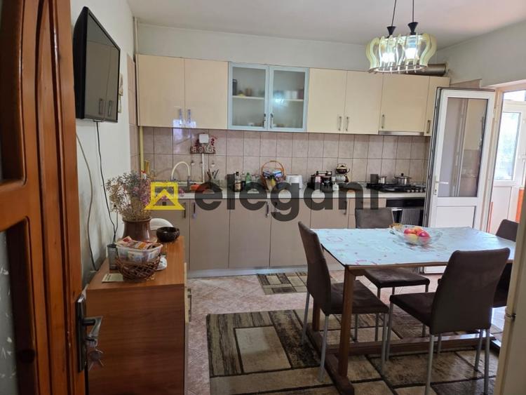 Casă individuală cu 5 camere cu Teren 650 Mp în Plaiul Vulcanești