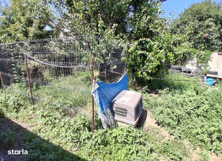 Casă cu 4 camere cu Teren 400 Mp în Tătărași