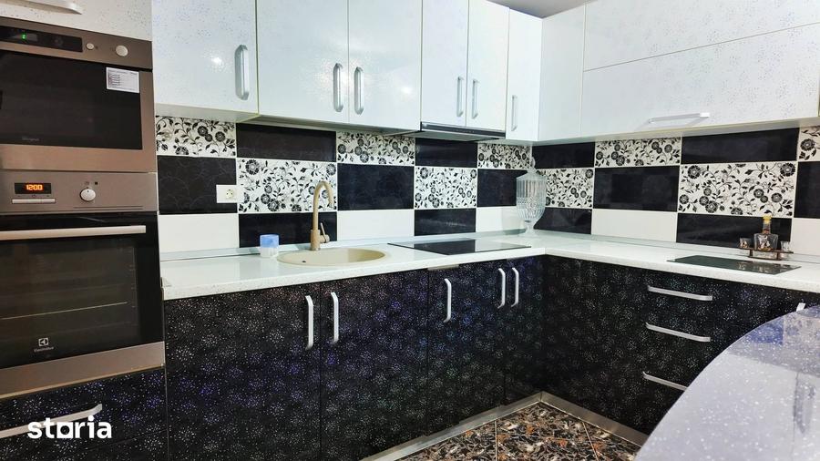 Casă cu 3 camere cu Teren 400 Mp în Central