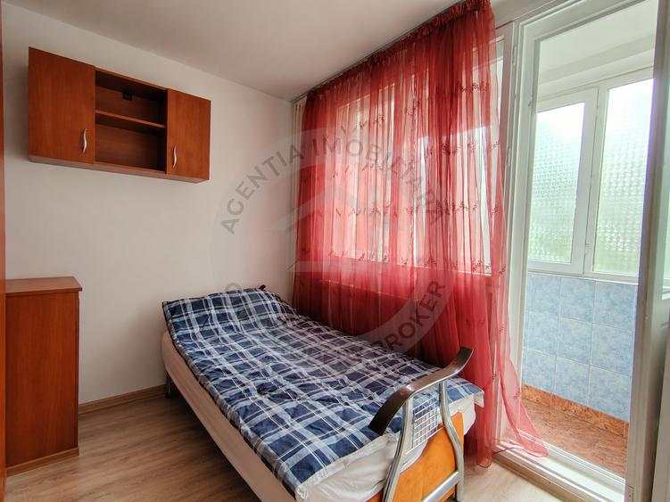 Apartament cu 4 camere semidecomandat, mobilat în Drumul Taberei