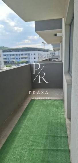 Apartament cu 2 camere semidecomandat, mobilat în Florești