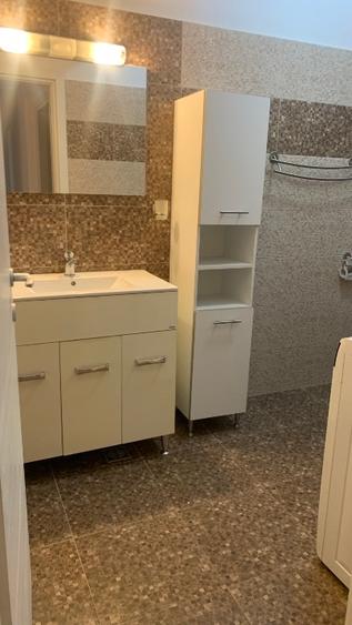 Apartament cu 3 camere decomandat, mobilat în Aviației