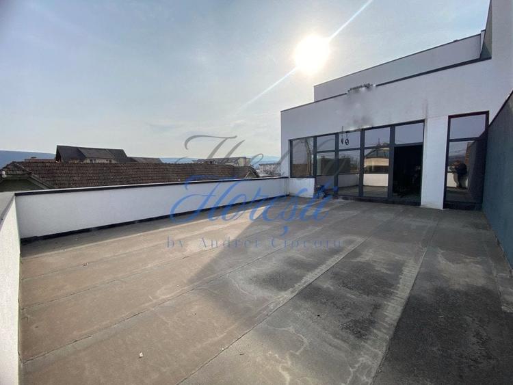 Spațiu comercial, de 700 mp, în Gilău