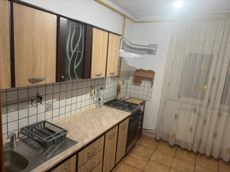 Apartament cu 2 camere decomandat în Brătianu