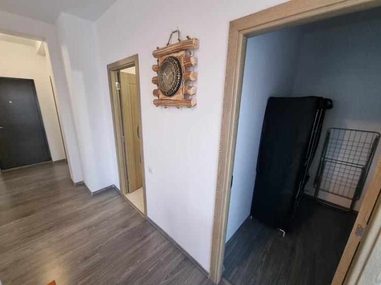 Apartament cu 2 camere semidecomandat în Florești
